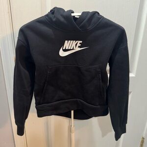 Girls Nike Club Fleece Hoodie- size xs(6/7)- $15